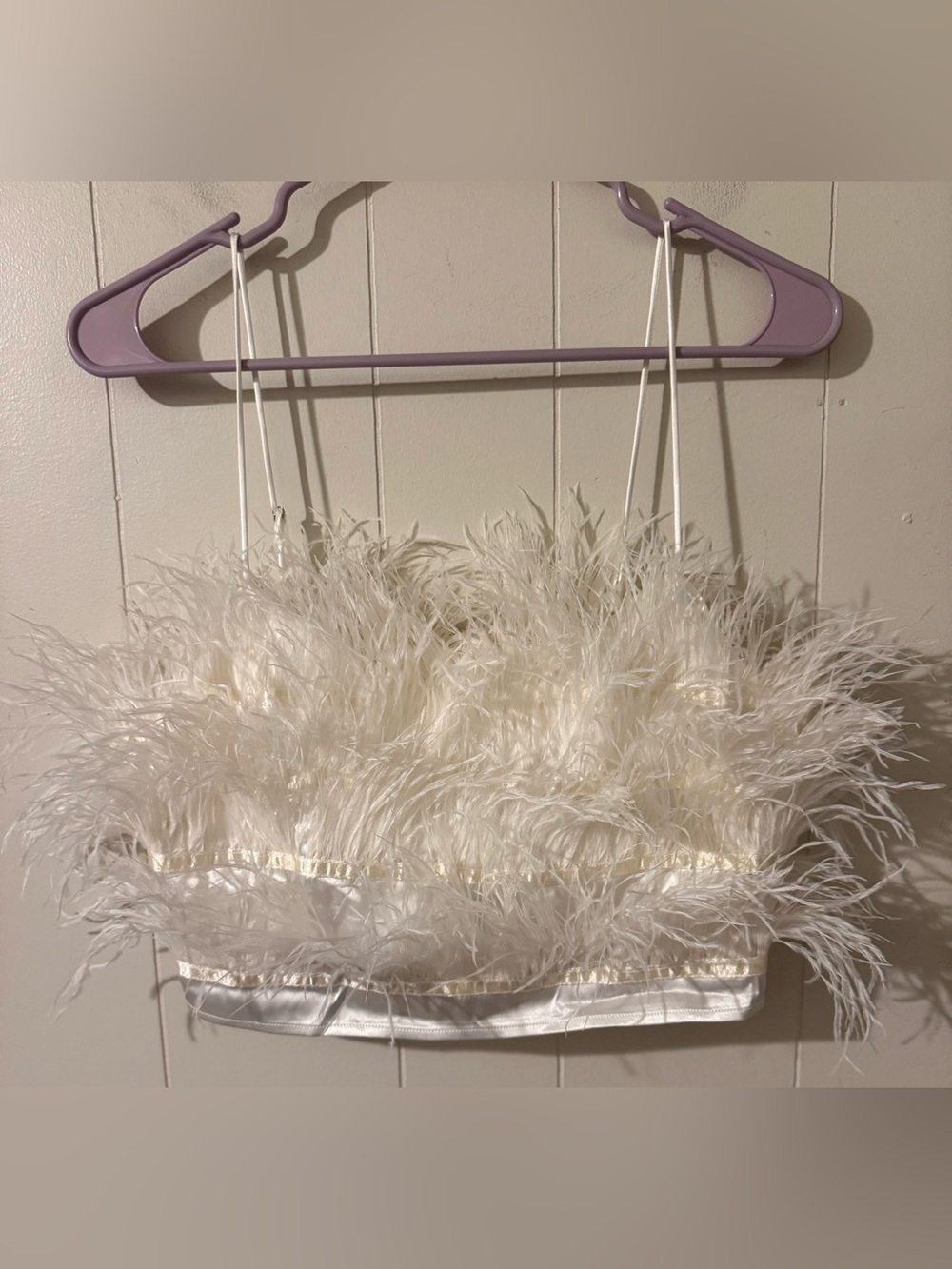 Storia NWT Cropped Feather Top White, M